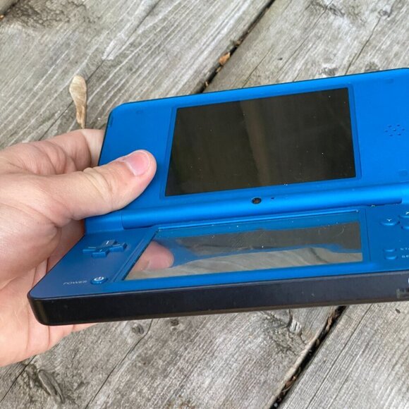 Nintendo DSi XL Console - Cobalt Blue Bundle With Nintendo DS Game - Picture 10 of 10